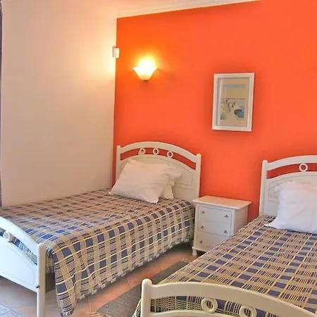 7 Bedroom Private Tenazinha Ii, With Pool